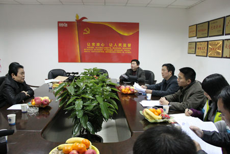 “科學(xué)發(fā)展萬里行”采訪團(tuán)走進(jìn)興安地產(chǎn)